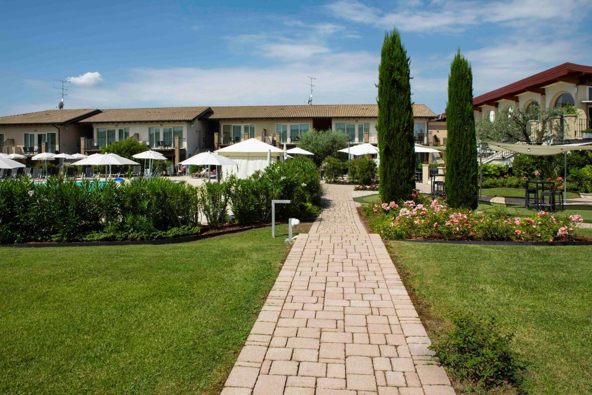 Lake Garda Resort Moniga del Garda Exteriér fotografie